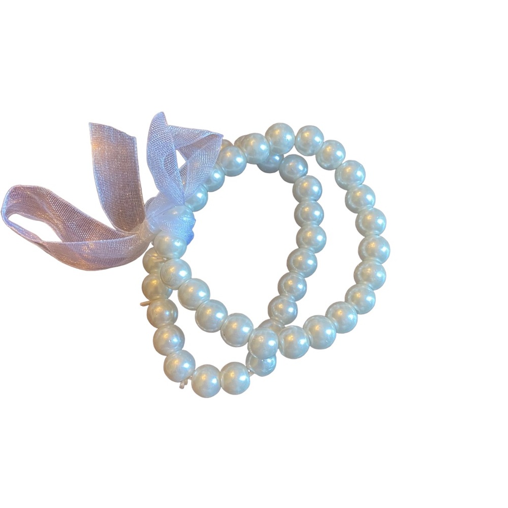 Set of 2 Faux Pearl Bracelets